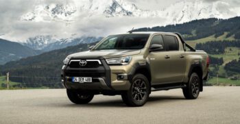 toyota hilux wynajem